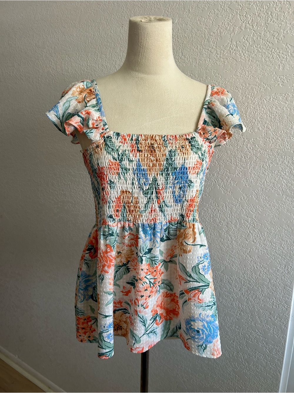LOFT Floral Print Smocked Baby Doll Ruffle Tank Sleeves Blouse Top